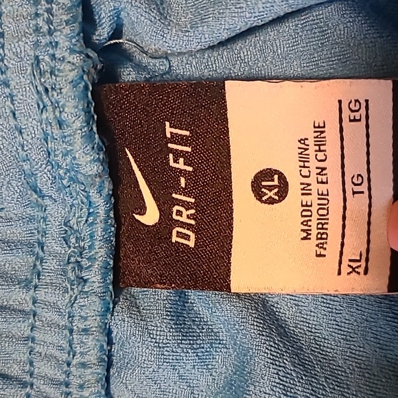 Nike Turquoise and Gray Sports Shorts - Boy's XL - Picture 4 of 7